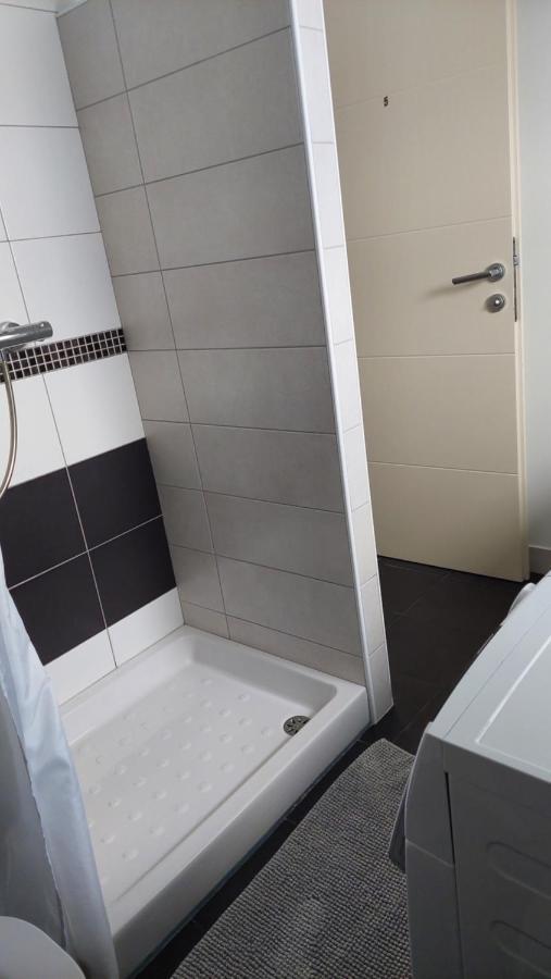 Apartamento Apartma Samo Kranj Exterior foto